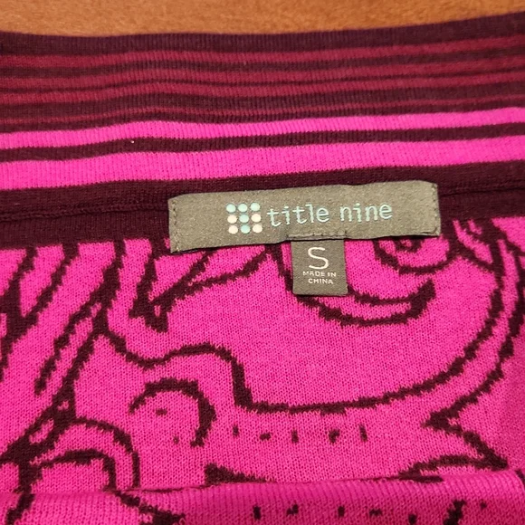 Title Nine sweater skirt - Picture 2 of 9